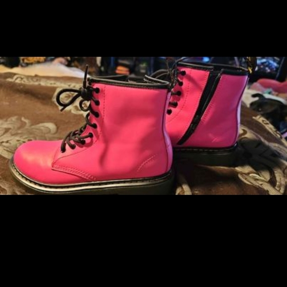Dr. Martens